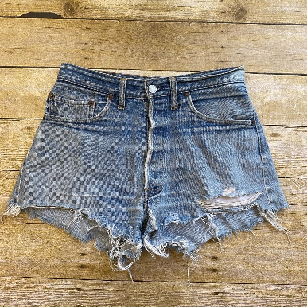 Vintage 501 Levi’s Cutoff High Waist Shorts Frayed Hem 5 button fly